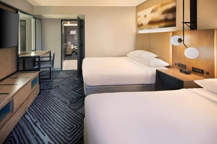 Room 11 of 78