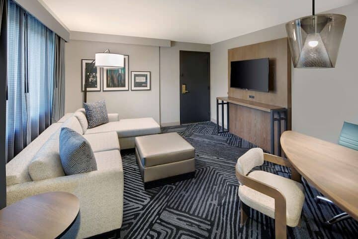 Room 15 of 78