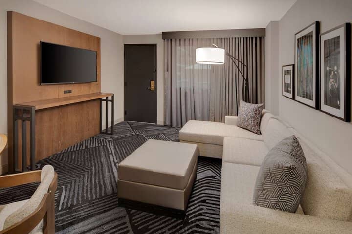 Room 17 of 78