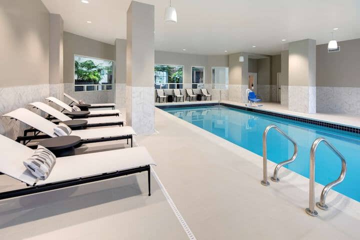 Pool 30 of 78