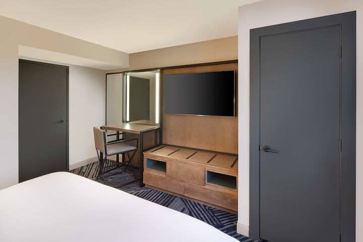 Room 16 of 78